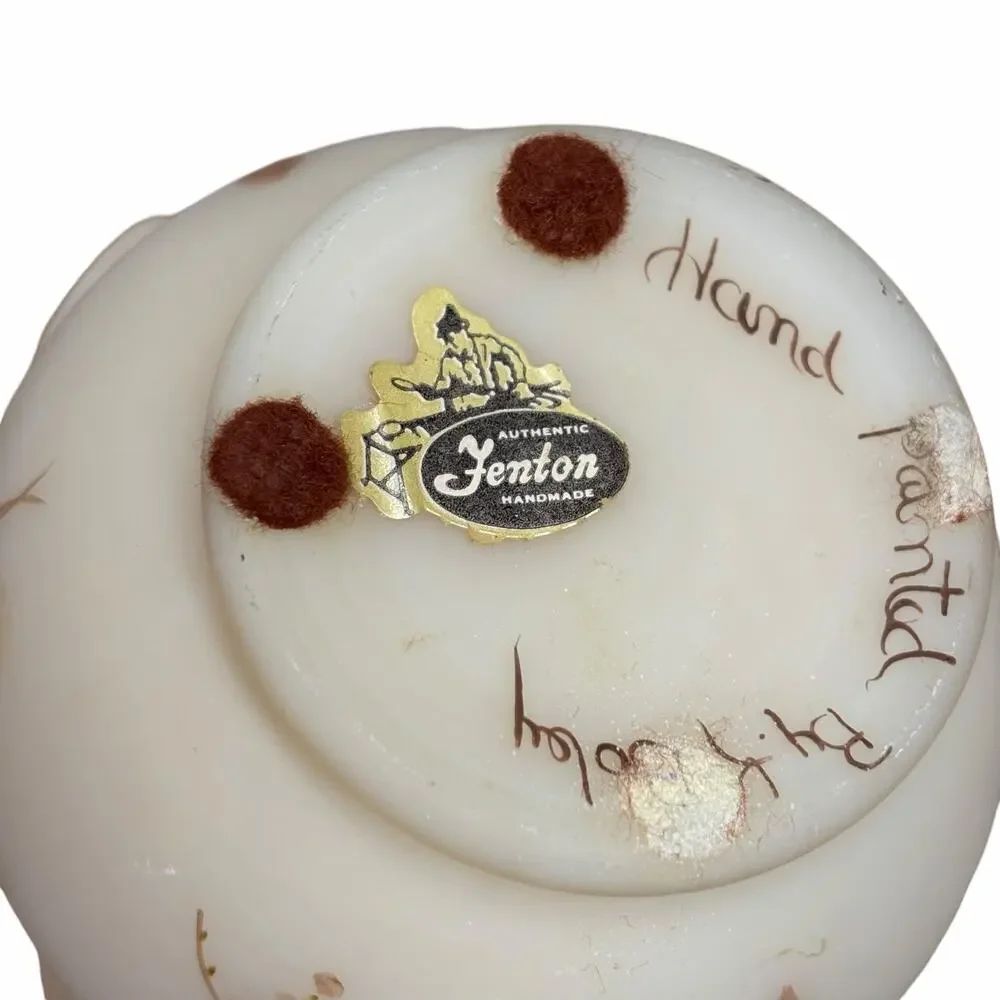 Fenton vintage custard